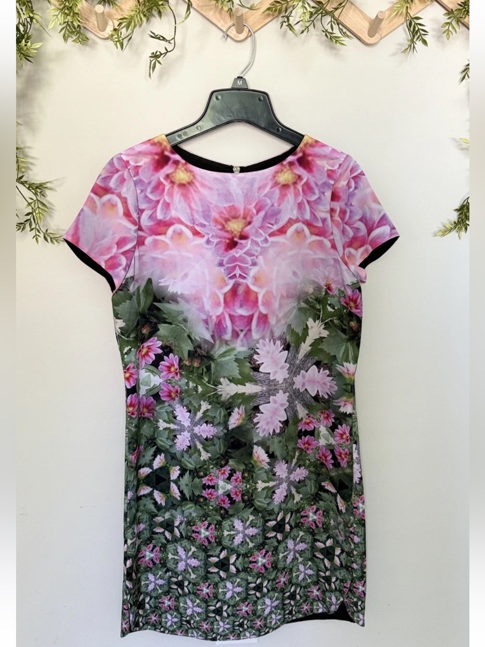 Ted Baker London Women’s Pink/Green Geometric/Floral Tunic Shift Dress Sz 0/US 2